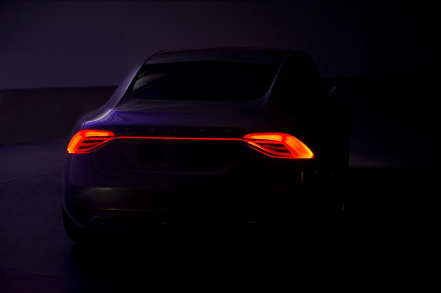  Volvo Concept Universe 2011 года  (фото 14 из 29)